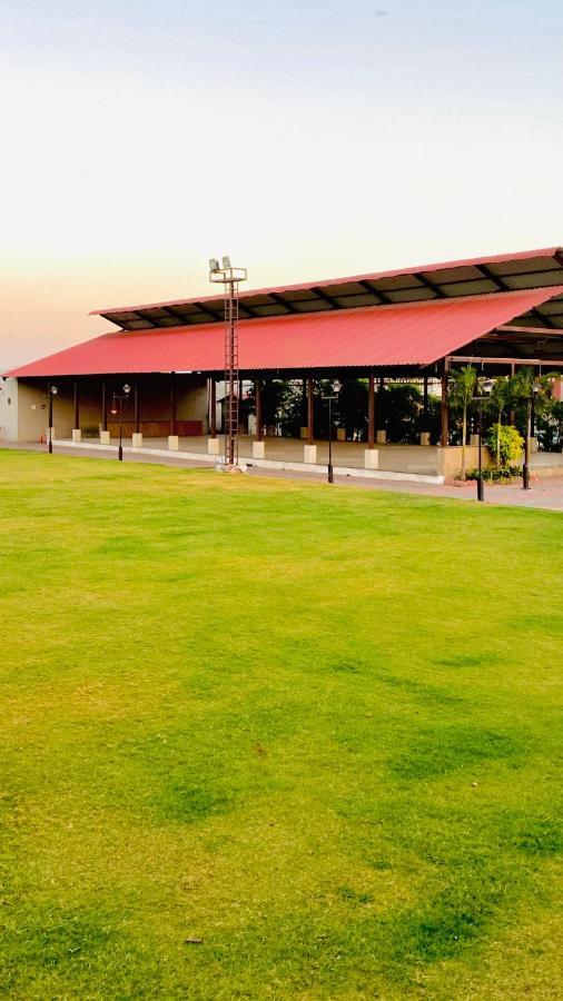 Jaidev Farms And Resort Chhindwāra 외부 사진